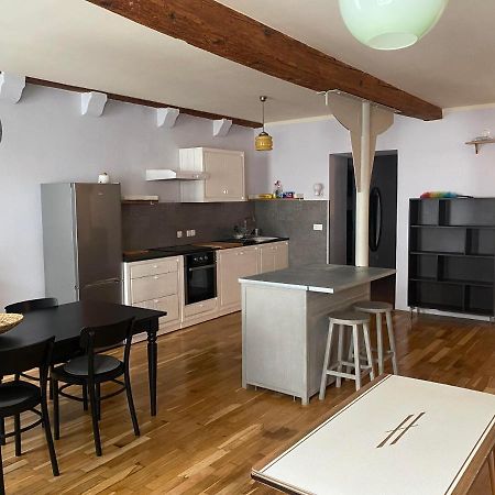 Vintage Charm Apartment Любляна Екстериор снимка